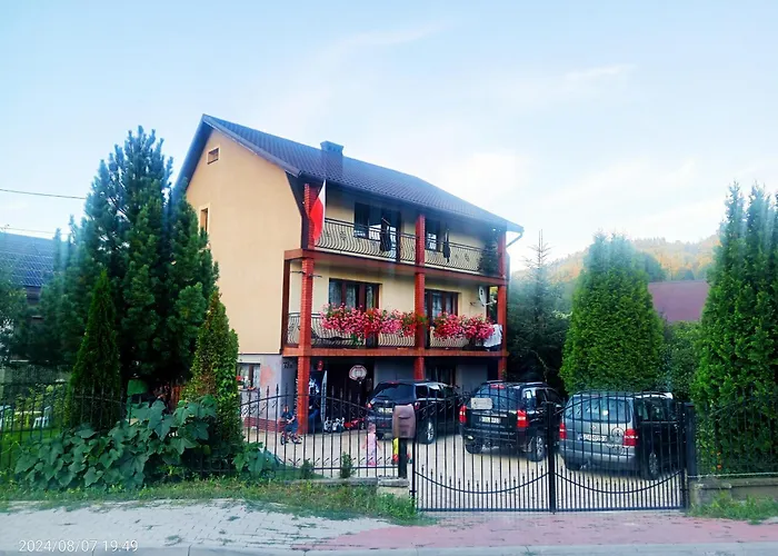 Pod Bukami דירה *